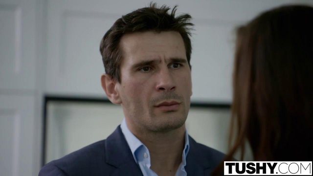 Превью Муж после работы засадил в анал жены свой крепкий член и трахнул ее № 14116