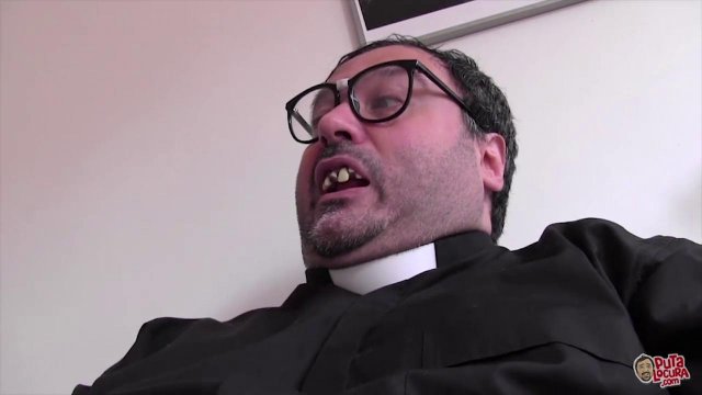 Превью Мужик в очках кайфует от секса с молодой цыпочкой № 15080