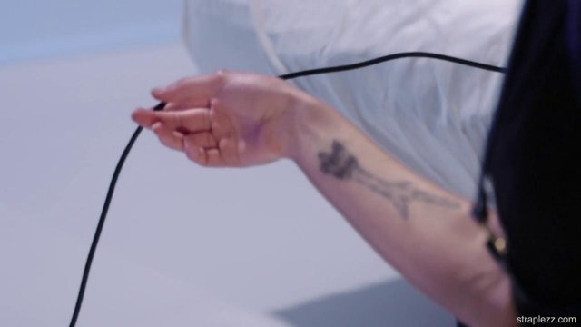 Превью Телочки в колготках балуют друг друга лесбийскими ласками № 35622