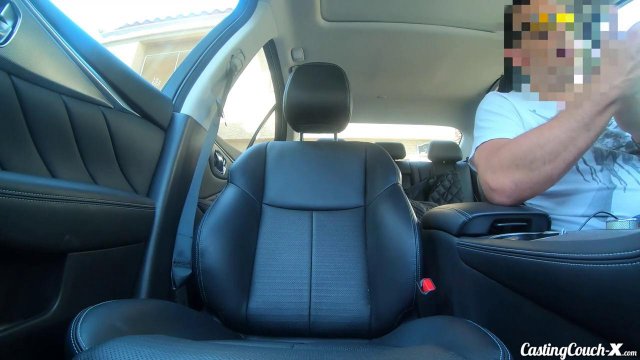 Превью Молодая телка сосет член и скачет на члене, приехав на кастинг № 35703