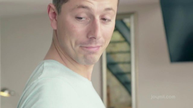 Превью Тощая девица нежно стонет на крепком члене своего приятеля № 35754