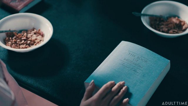 Превью Азиатка так страстно делает куни, что лесбиянка кончает от кайфа № 35838