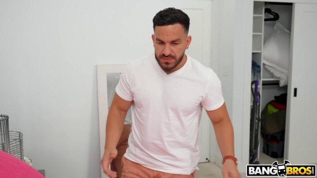 Превью Связанная сучка попала на член друга № 42329