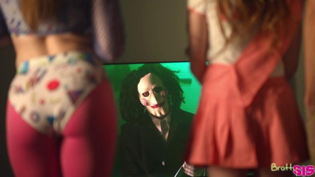 Превью Подруги пробуют ЖМЖ по настоянию мужика из телевизора № 42359