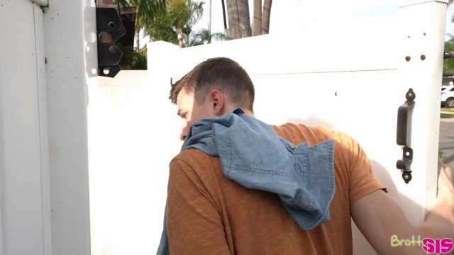 Превью Нашел подруге занятие на твердом члене № 42362