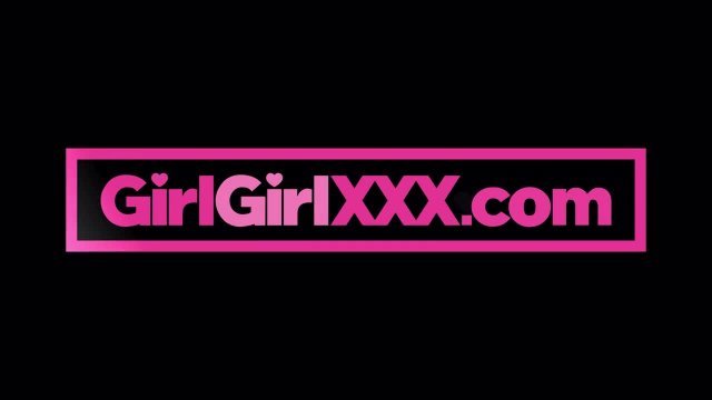 Превью И не нужно им никаких мужиков! № 44888