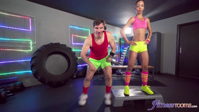 Превью Телевизионная тренировка с повышенным градусом сексуальности № 46939